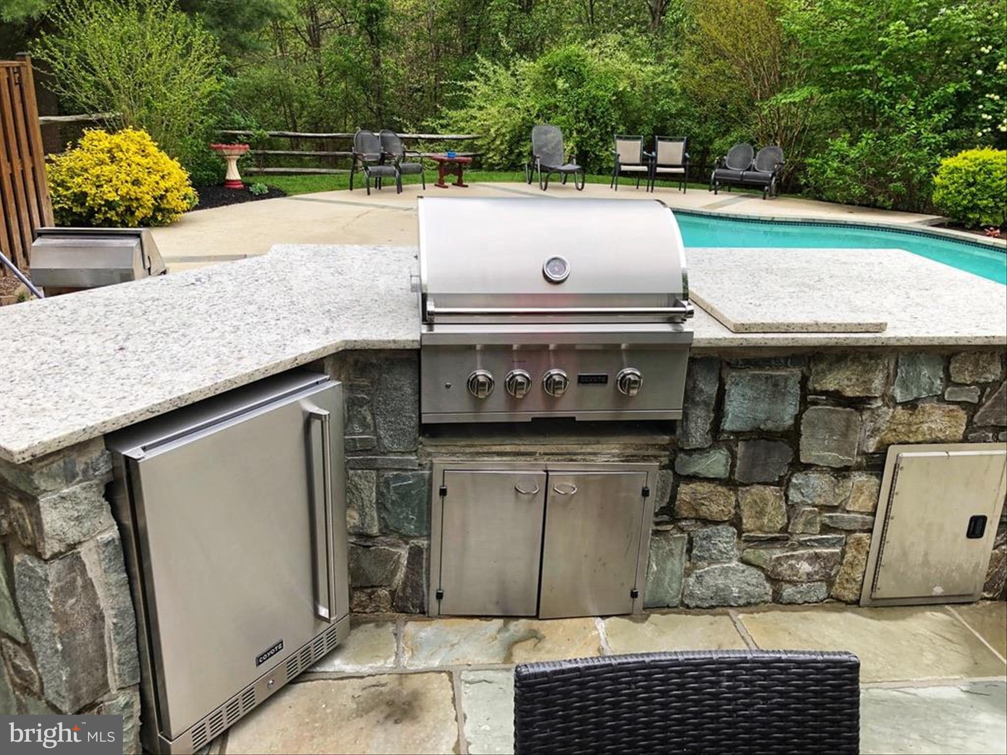11810 Far Edge Path Columbia, MD 21044 - Photo 55 of 71 Outdoor Kitchen with Gas Grill, Refrigerator & Gra