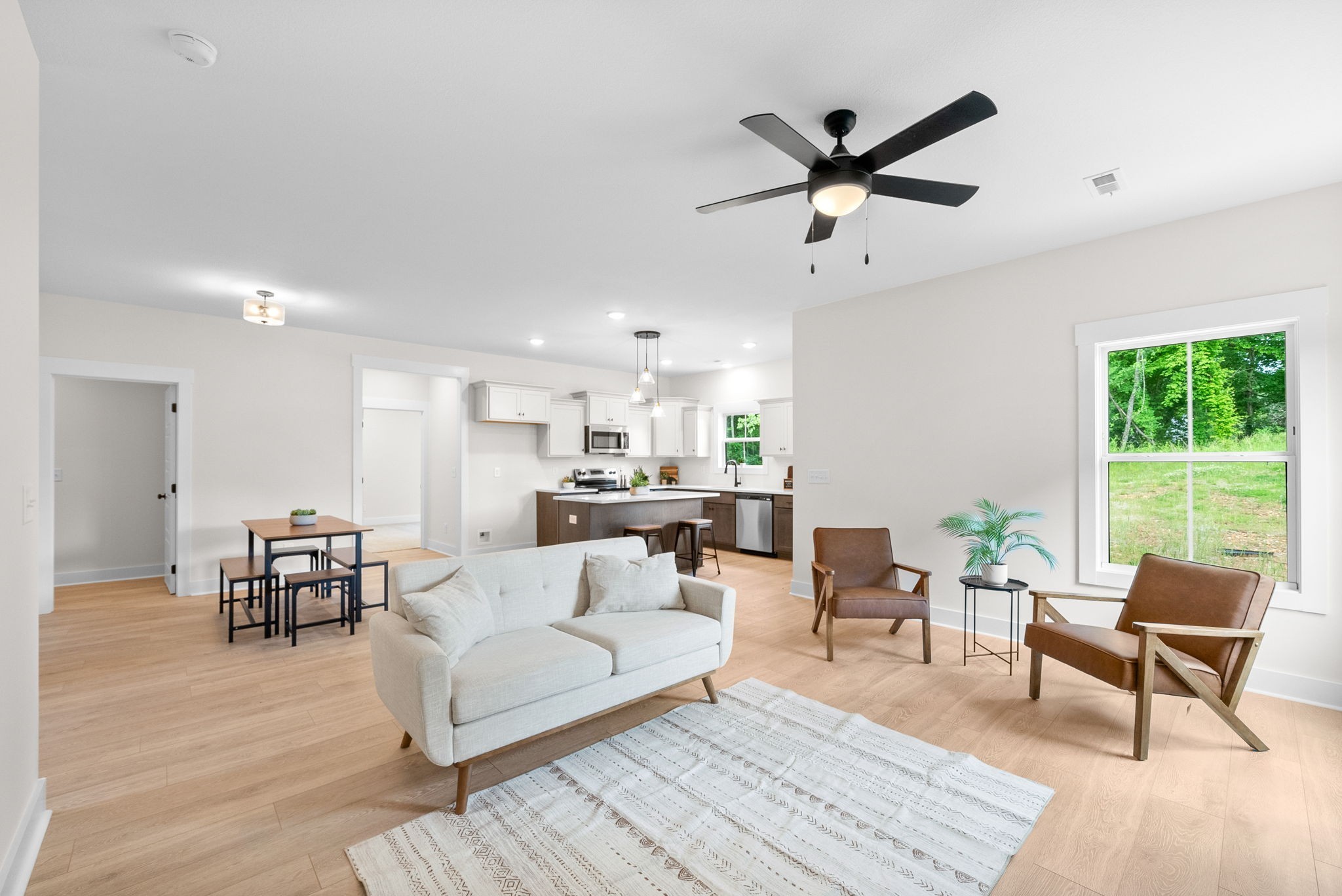 205 Wayne Hall Road Clarksville, TN 37040 - Photo 2 of 47