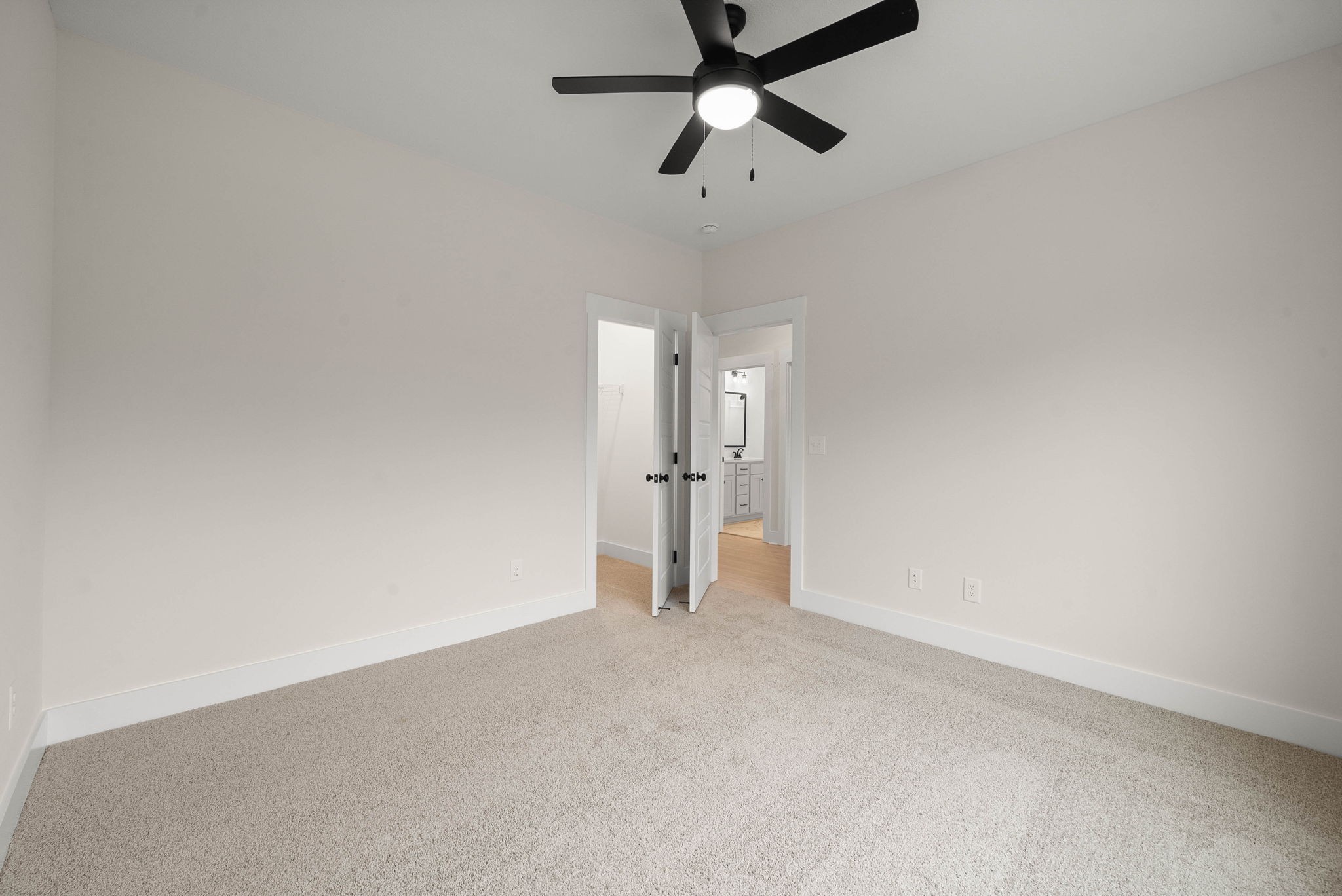 205 Wayne Hall Road Clarksville, TN 37040 - Photo 32 of 47