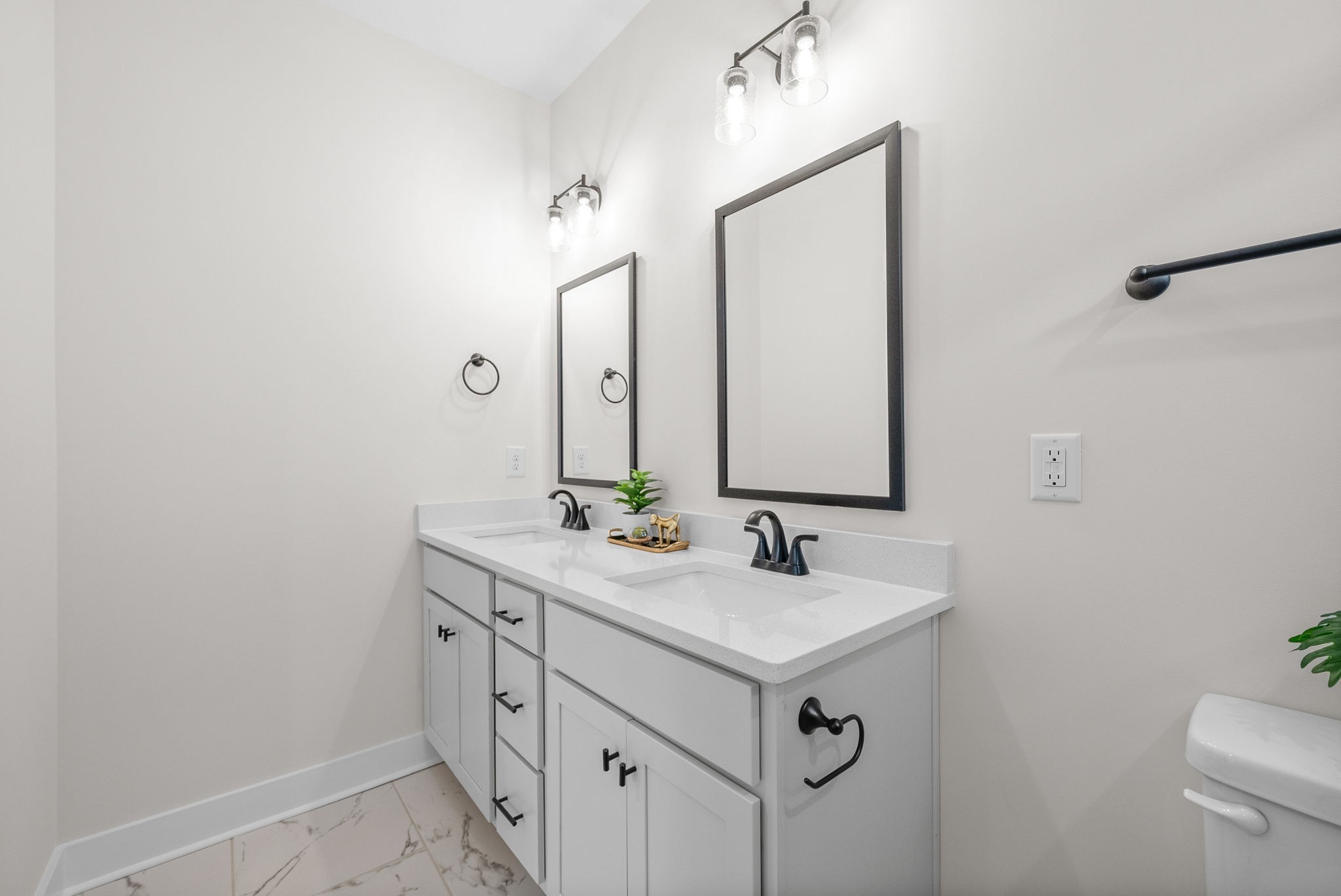 205 Wayne Hall Road Clarksville, TN 37040 - Photo 35 of 47