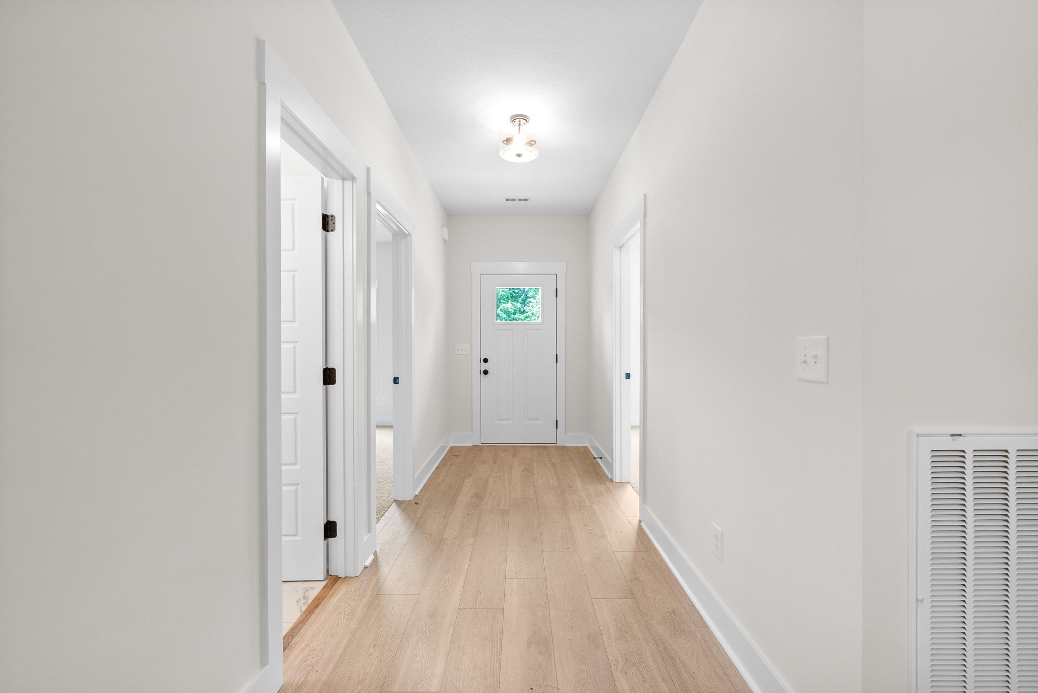 205 Wayne Hall Road Clarksville, TN 37040 - Photo 8 of 47