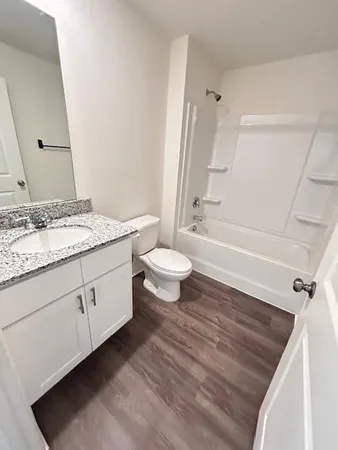 $2,300 | 1256 Stone Ridge Circle, Sebring, FL 33870