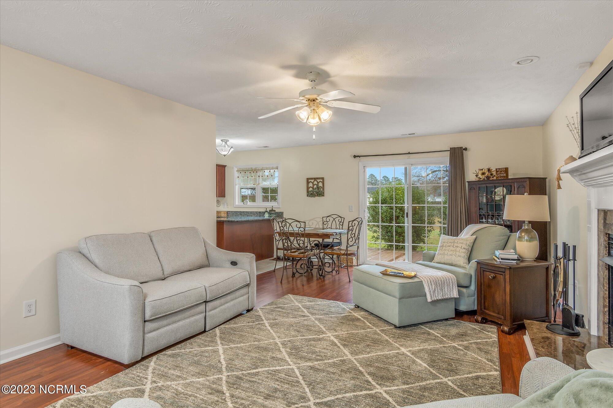 214 Rutherford Way Jacksonville, NC 28540 - Photo 13 of 44 13-214 Rutherford-13