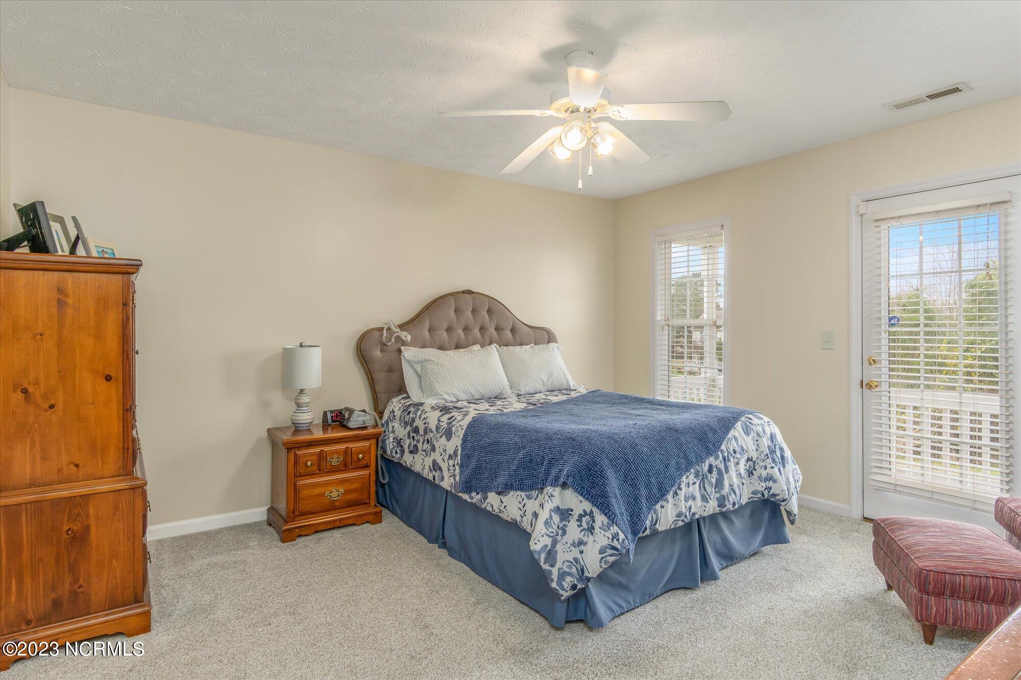 214 Rutherford Way Jacksonville, NC 28540 - Photo 25 of 44 25-214 Rutherford-25