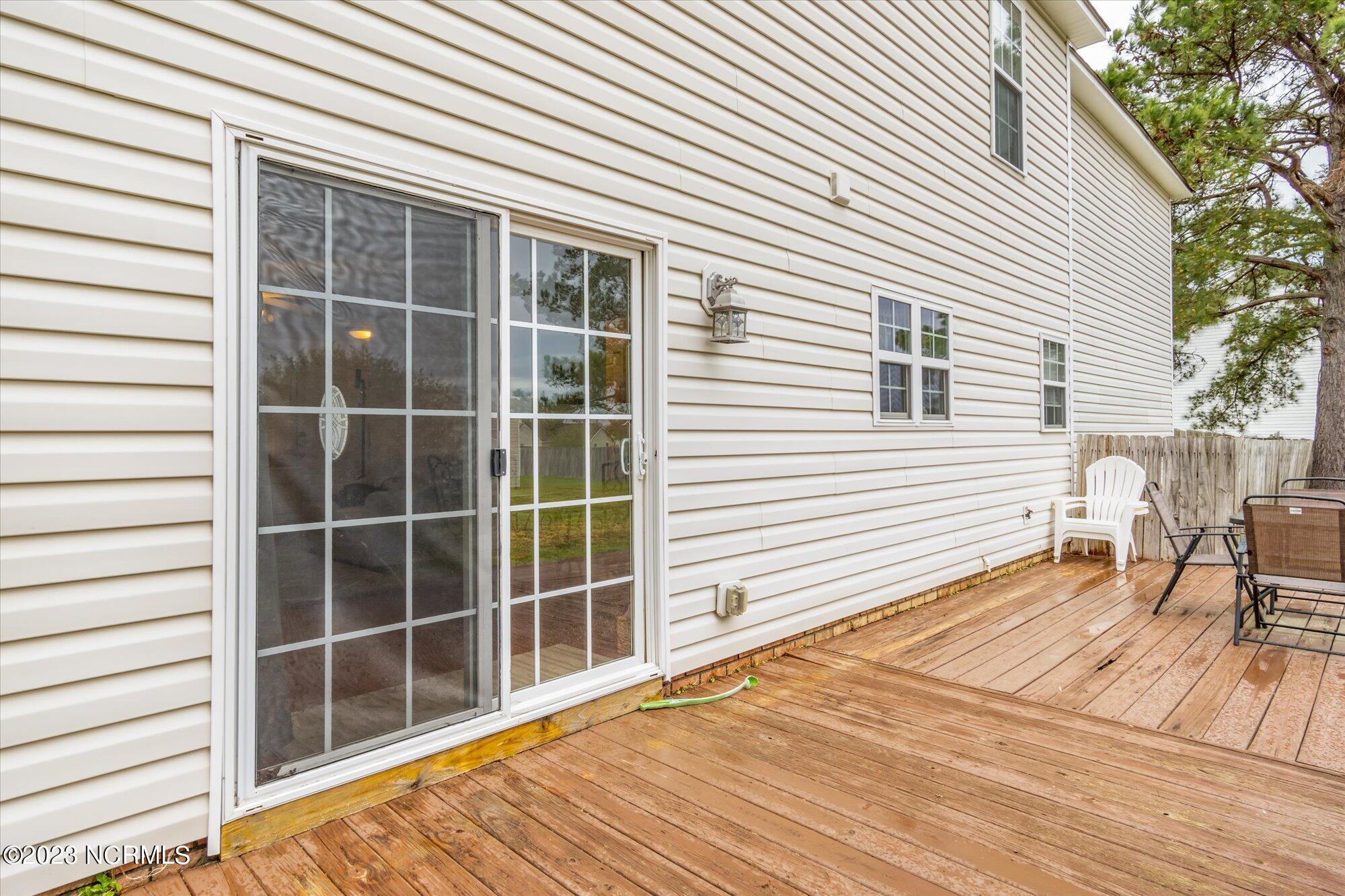 214 Rutherford Way Jacksonville, NC 28540 - Photo 39 of 44 39-214 Rutherford-39