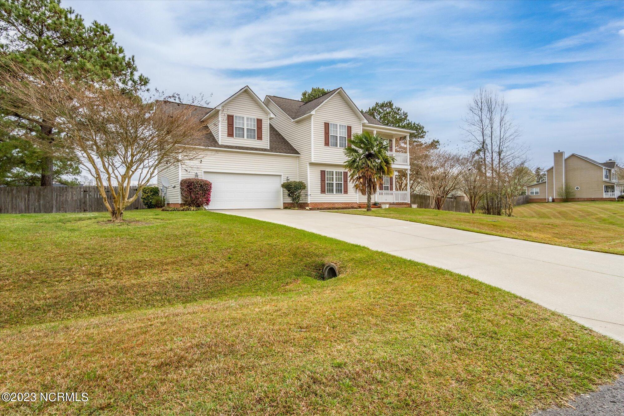 214 Rutherford Way Jacksonville, NC 28540 - Photo 4 of 44 04-214 Rutherford-4