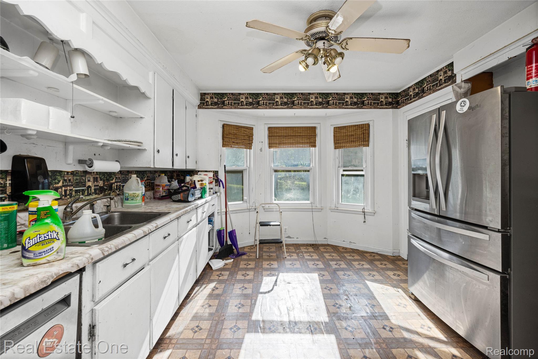 9585 North Eston Road Clarkston, MI 48348 - Photo 7 of 60 9585 N Eston - OnDemand Pix Photography (13).jpg