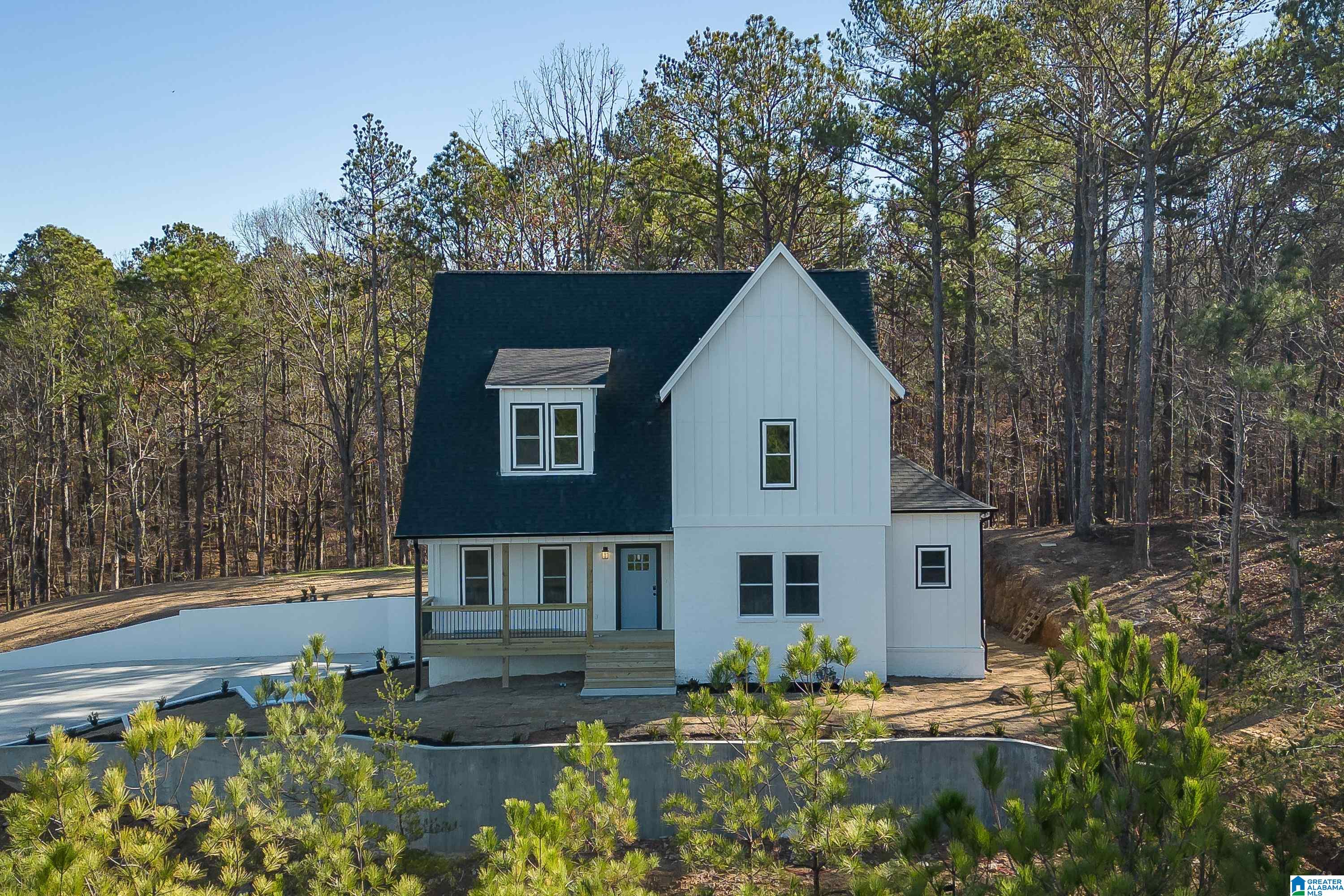 247 Weatherly Club Drive Alabaster, AL 35007 - Photo 1 of 51