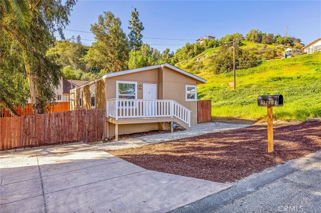 $465,000 | 17603 Hays Lake, Lake Elsinore, CA 92530