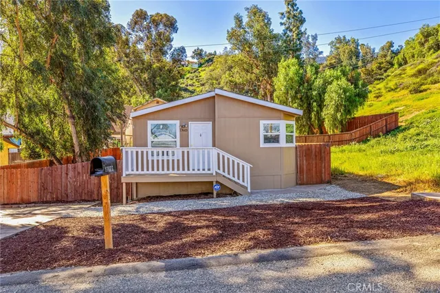 $465,000 | 17603 Hays Lake, Lake Elsinore, CA 92530