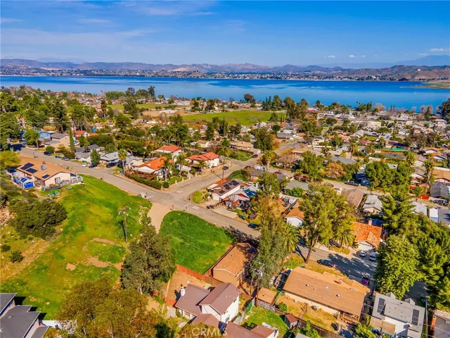 $465,000 | 17603 Hays Lake, Lake Elsinore, CA 92530