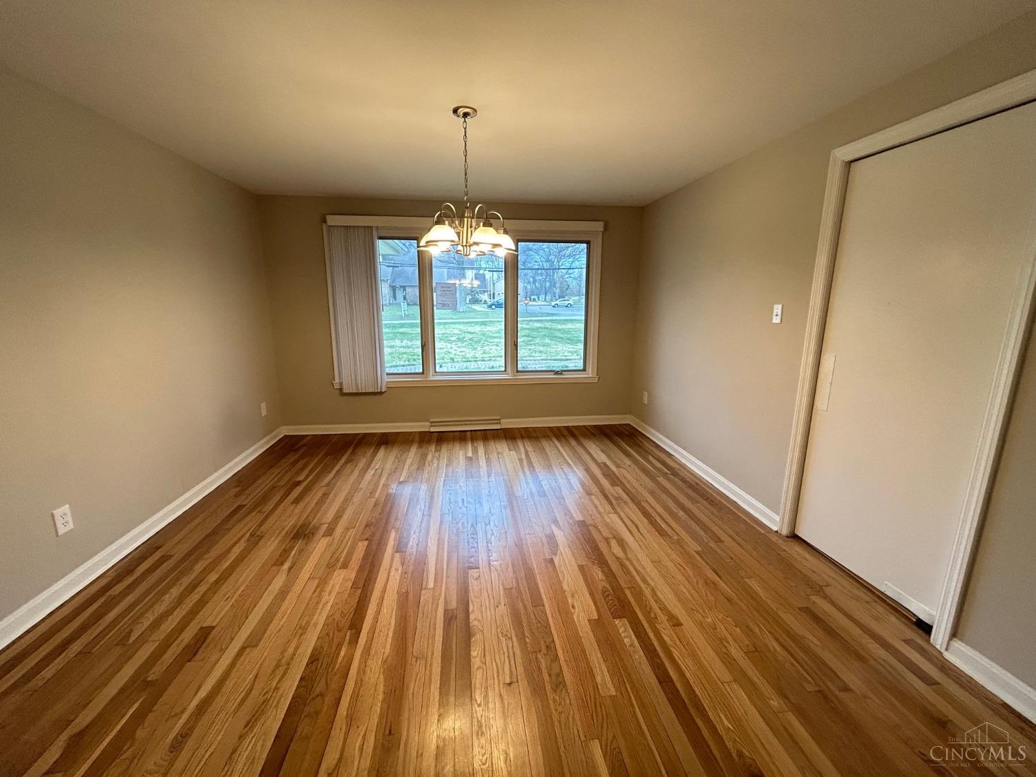 1466 Locust Lake Road Amelia, OH 45102 - Photo 6 of 24 Gallery Image 6