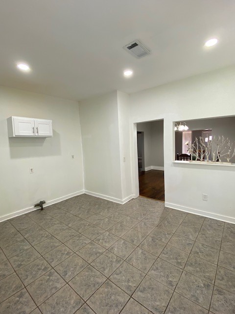 4401 Canal Street Houston, TX 77011 - Photo 7 of 20 a view of an empty room