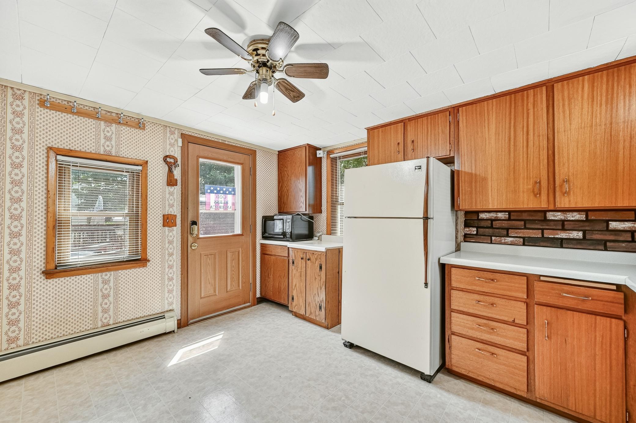 212 10 1/2 Street Southeast Rochester, MN 55904 - Photo 13 of 23