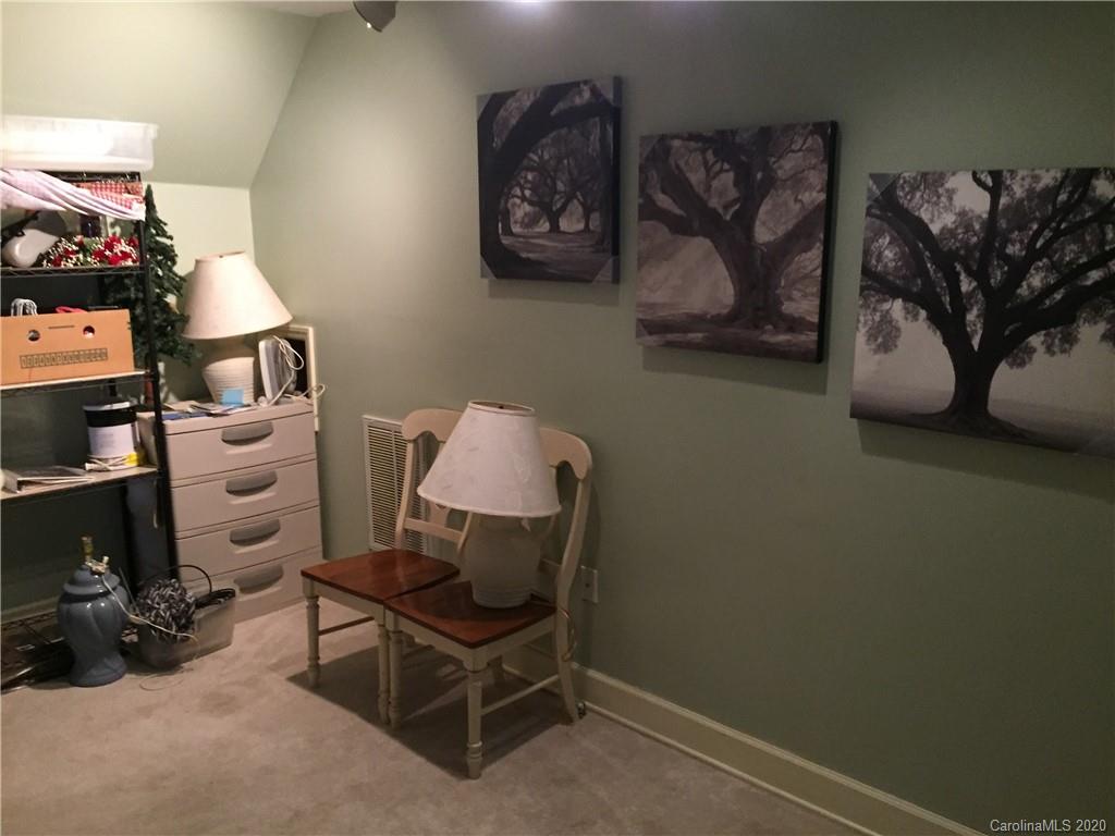 2037 Valley View Lane Lincolnton, NC 28092 - Photo 25 of 30 Gallery Image 25
