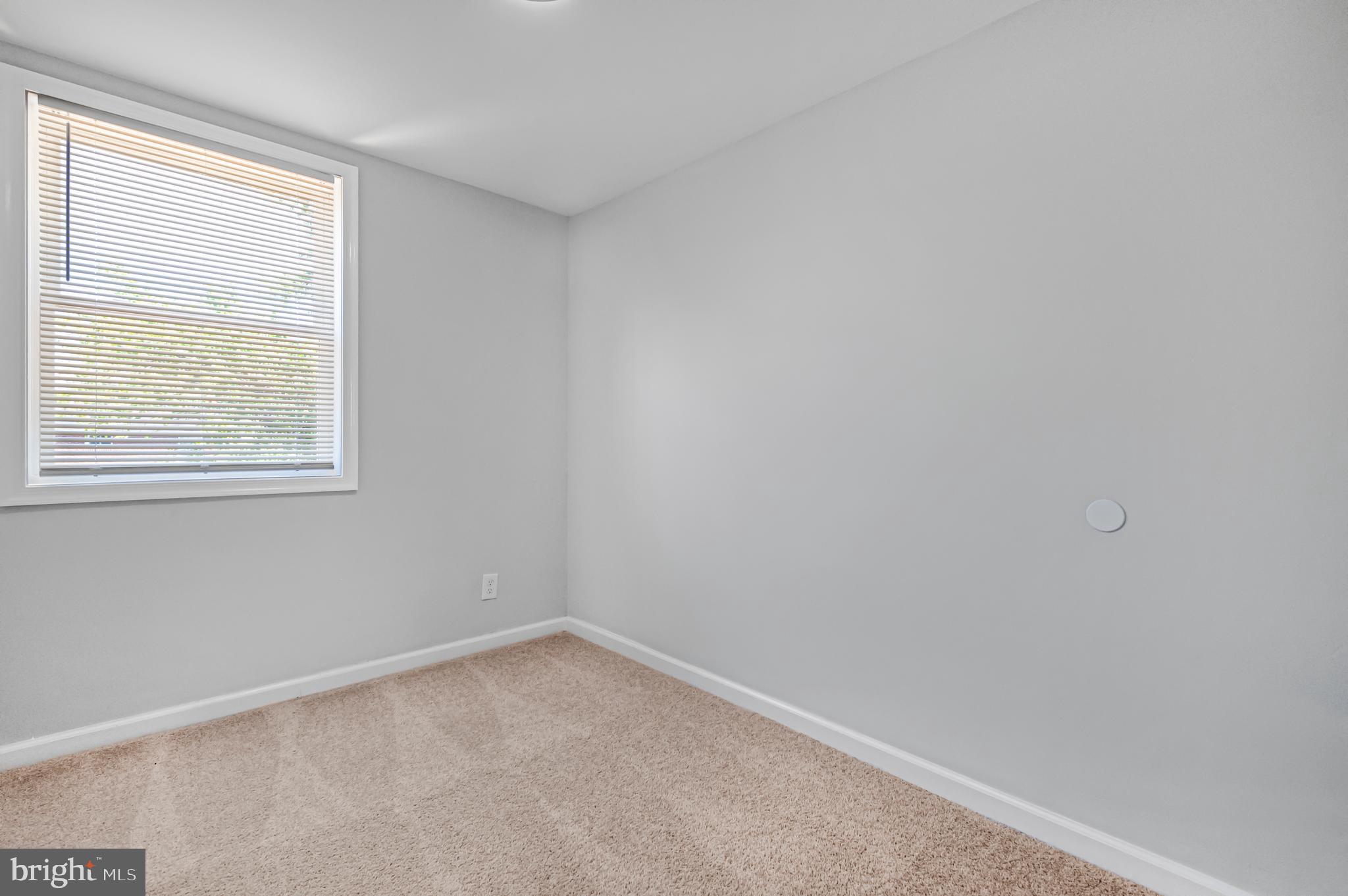 1986 Carter Road Folcroft, PA 19032 - Photo 18 of 32