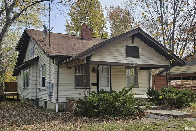 $115,000 | 203 South Orchard Drive, Carbondale, IL 62901