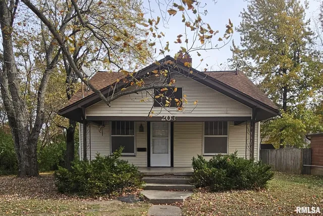 $115,000 | 203 South Orchard Drive, Carbondale, IL 62901