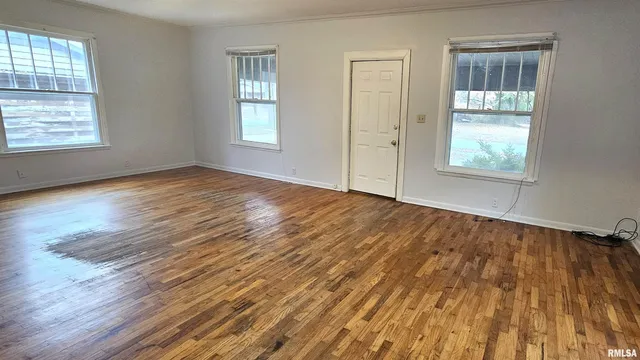 $115,000 | 203 South Orchard Drive, Carbondale, IL 62901