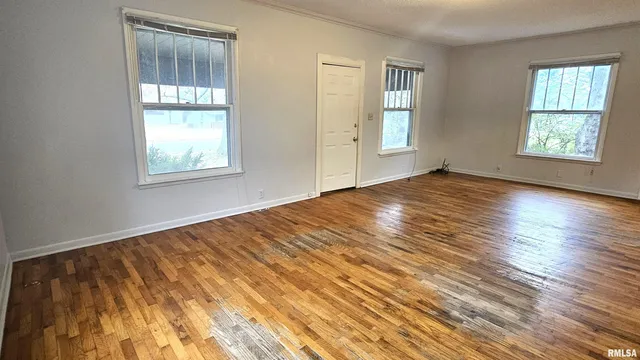 $115,000 | 203 South Orchard Drive, Carbondale, IL 62901