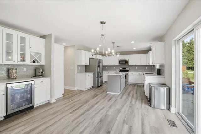 $669,000 | 4260 Carneros Way, Jackson, WI 53037