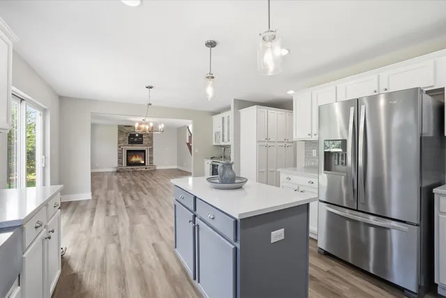 $669,000 | 4260 Carneros Way, Jackson, WI 53037