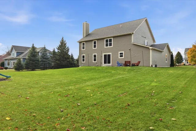 $669,000 | 4260 Carneros Way, Jackson, WI 53037