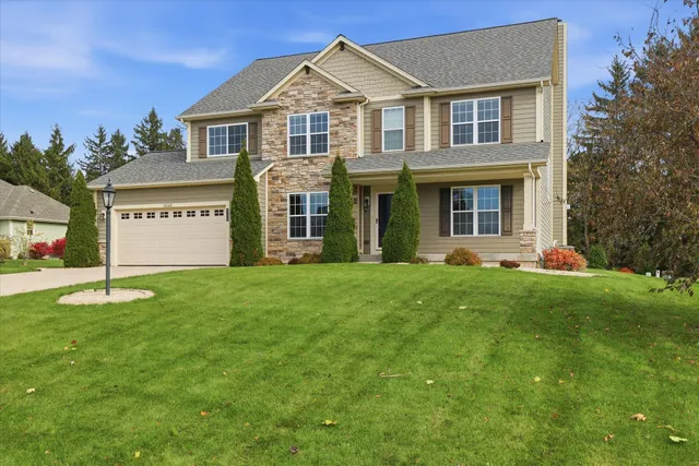 $669,000 | 4260 Carneros Way, Jackson, WI 53037