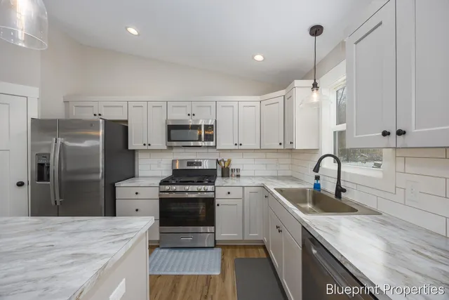 $333,500 | 3445 Grey Fox Lane, Allegan, MI 49010