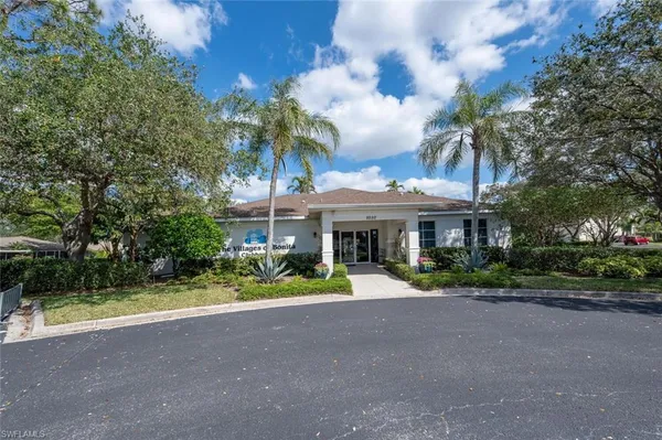 $329,000 | 9490 Village View Boulevard, Bonita Springs, FL 34135
