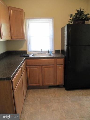 122 Whipporwill Road Front Royal, VA 22630 - Photo 2 of 13 Kitchen