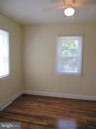 122 Whipporwill Road Front Royal, VA 22630 - Photo 9 of 13 Bedroom #3