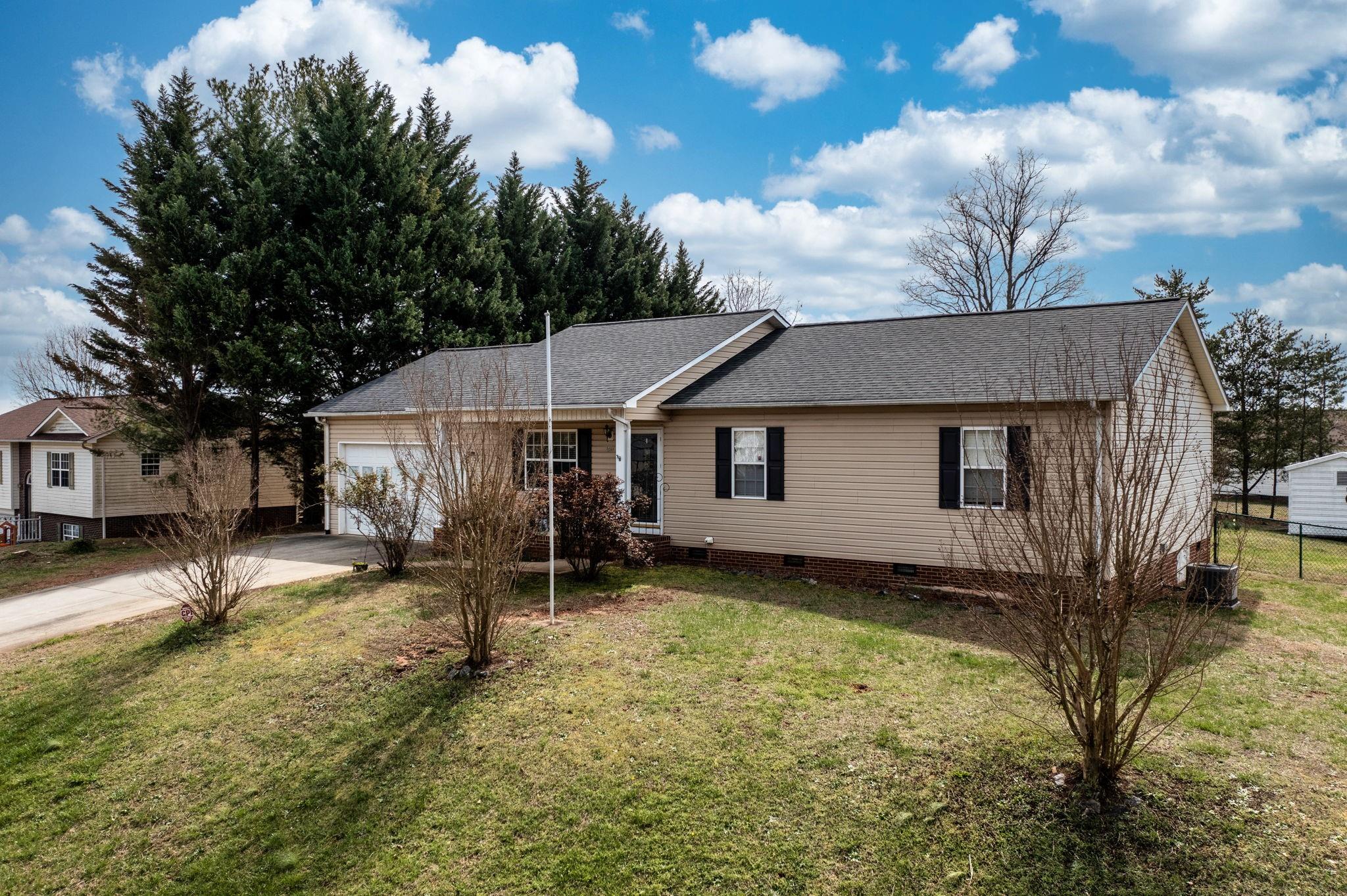6477 Ridgeview Circle Granite Falls, NC 28630 - Photo 6 of 31 Gallery Image 6