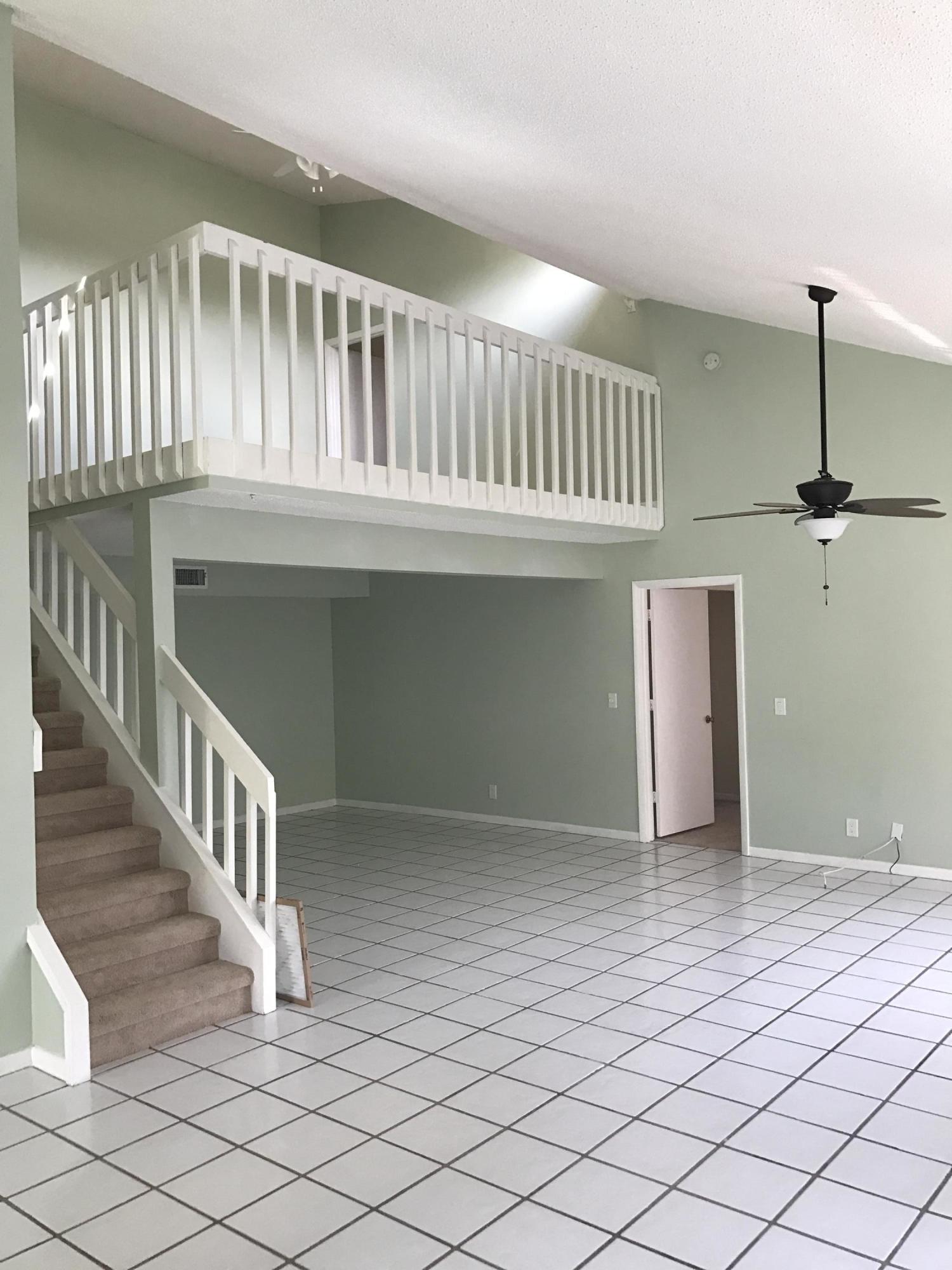 72 Maplecrest Circle Jupiter, FL 33458 - Photo 6 of 22 IMG_1151