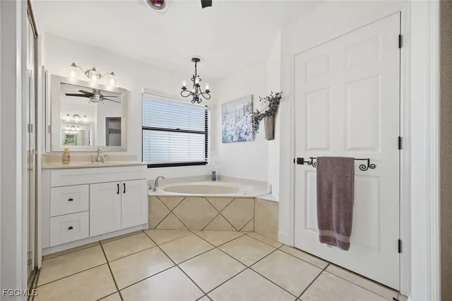 $589,000 | 402 Southwest 28th Street, Cape Coral, FL 33914