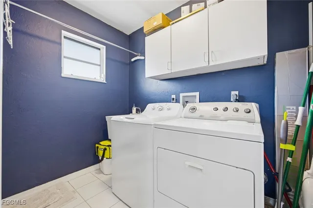 $589,000 | 402 Southwest 28th Street, Cape Coral, FL 33914