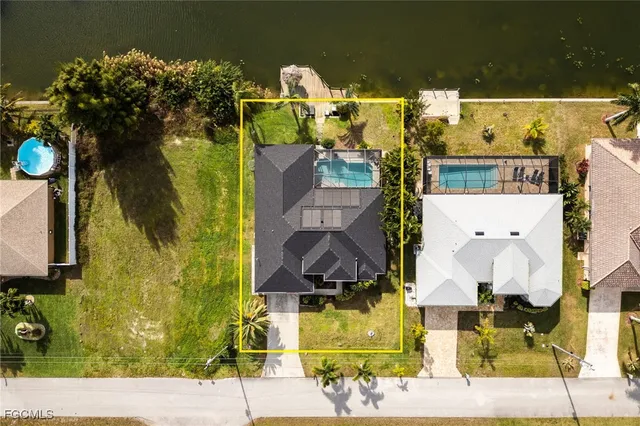 $589,000 | 402 Southwest 28th Street, Cape Coral, FL 33914