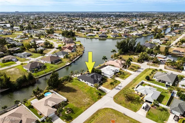 $589,000 | 402 Southwest 28th Street, Cape Coral, FL 33914