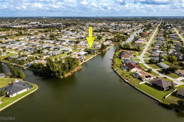 $589,000 | 402 Southwest 28th Street, Cape Coral, FL 33914