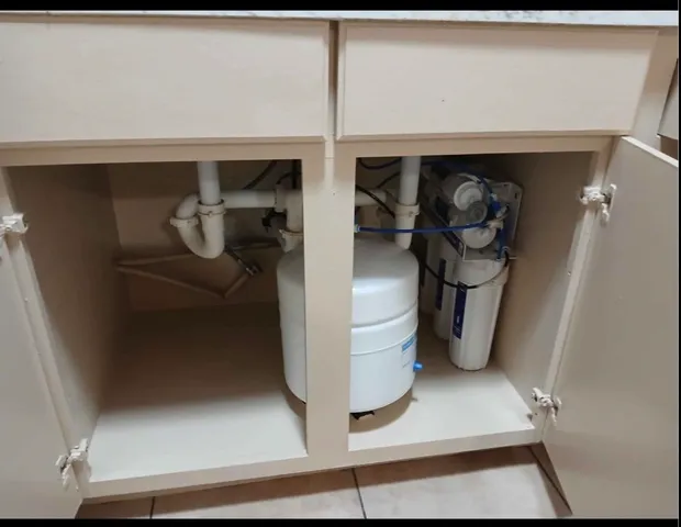 $55,000 | 2516 West Carroll Avenue, Oak Creek, WI 53154