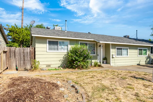 $230,000 | 3252 Daisy Street, Anderson, CA 96007