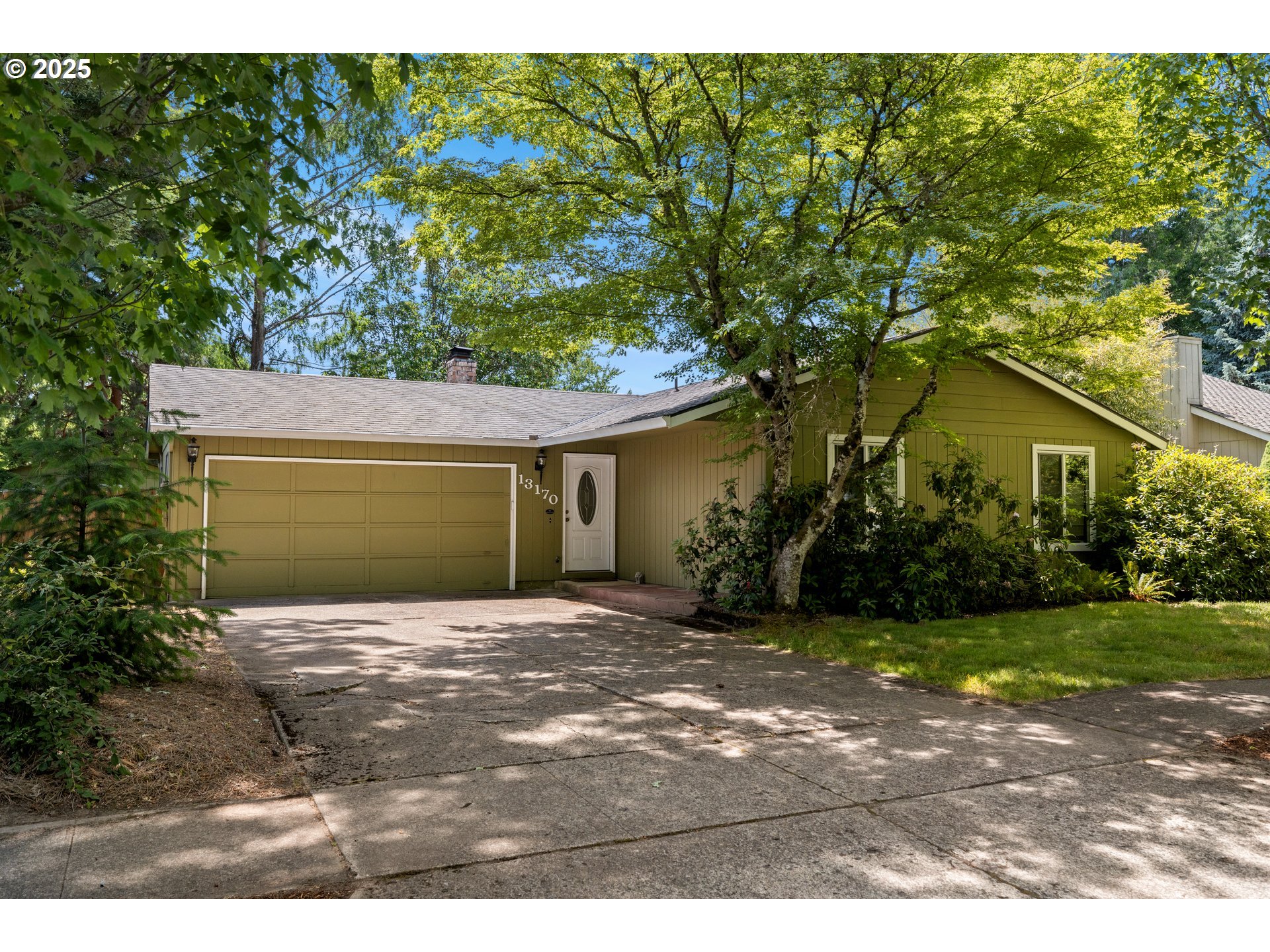 13170 Southwest Haystack Drive Beaverton, OR 97008 - Photo 2 of 27 Gallery Image 2