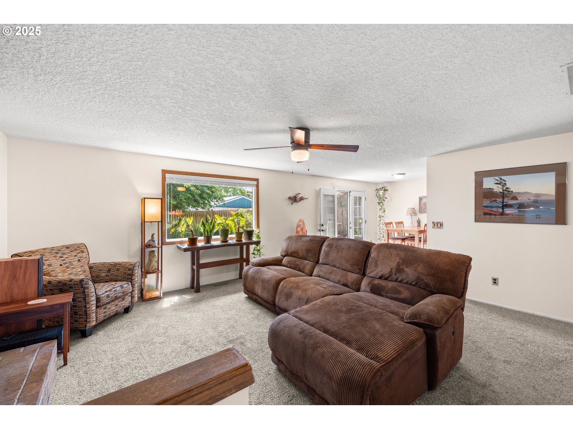 13170 Southwest Haystack Drive Beaverton, OR 97008 - Photo 5 of 27 Gallery Image 5