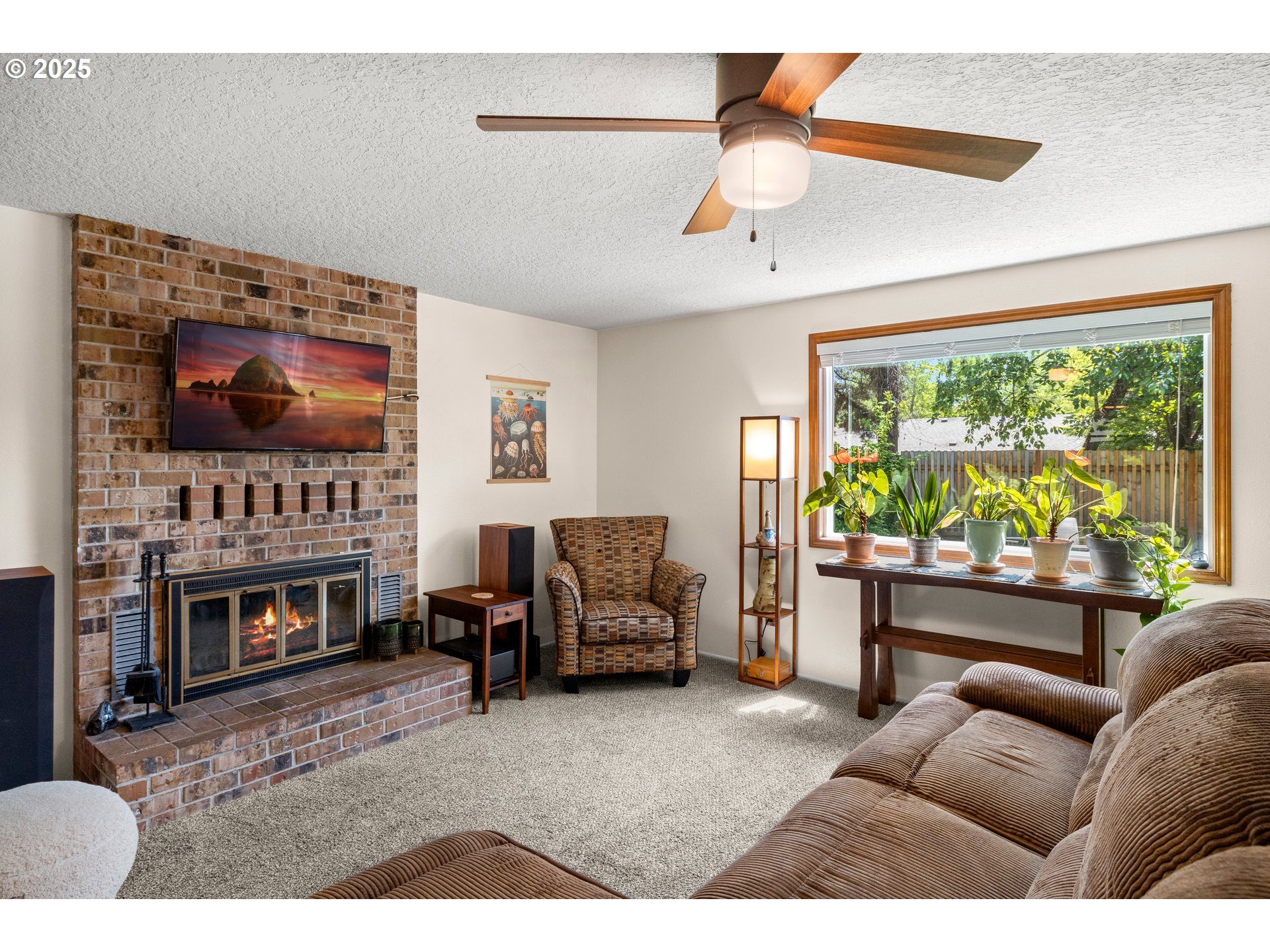 13170 Southwest Haystack Drive Beaverton, OR 97008 - Photo 6 of 27 Gallery Image 6