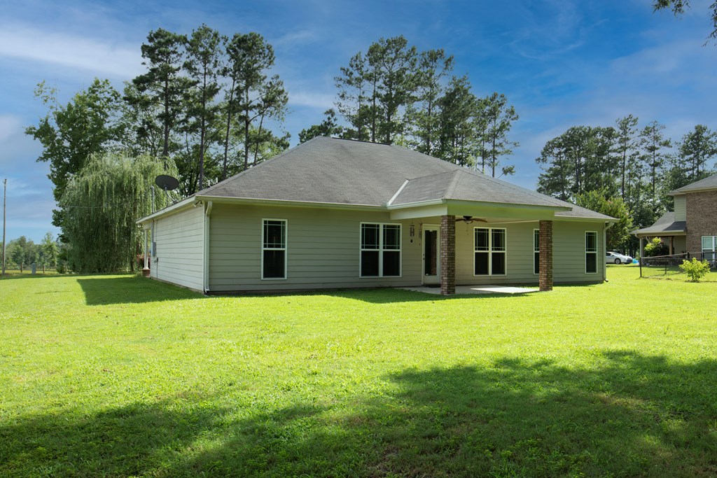 462 Oswichee Road Seale, AL 36875 - Photo 3 of 9 Gallery Image 3