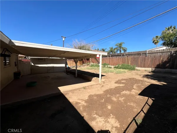 $490,000 | 26920 14th Street, Highland, CA 92346