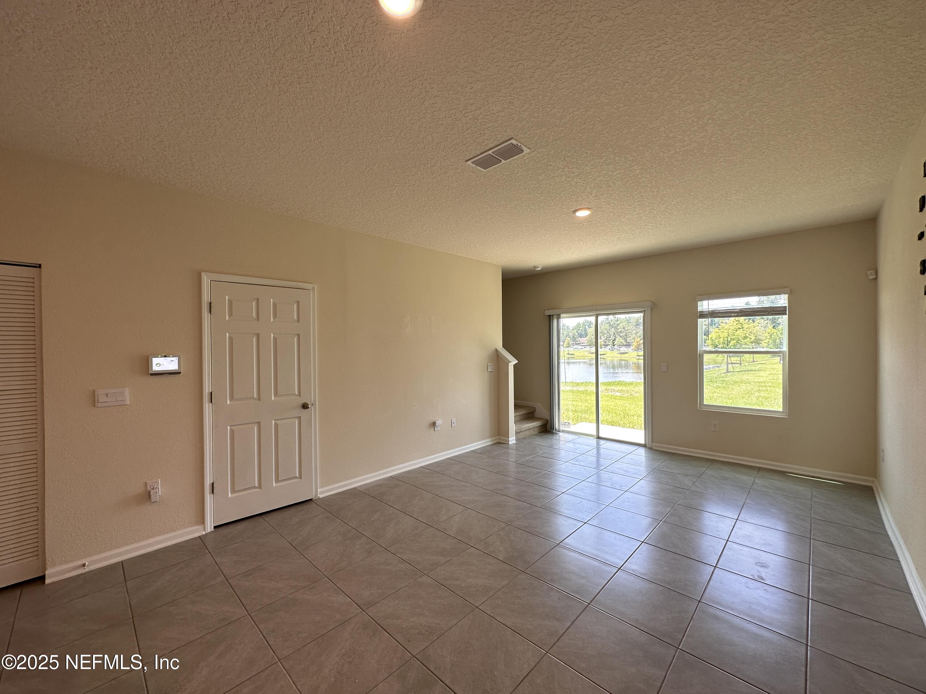 878 Observatory Parkway Jacksonville, FL 32218 - Photo 7 of 16 IMG_3612