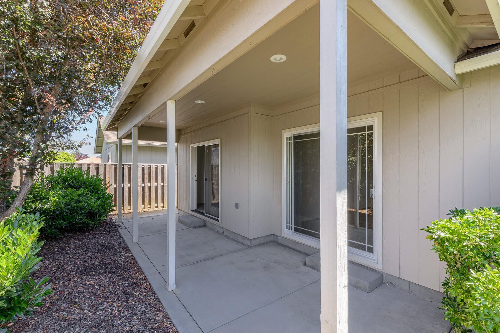 1234 Pheasant Way Central Point, OR 97502 - Photo 11 of 37 12_PW_12_mls