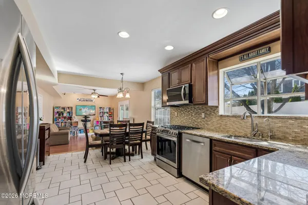 $725,000 | 11 Dantley Drive, Howell, NJ 07731