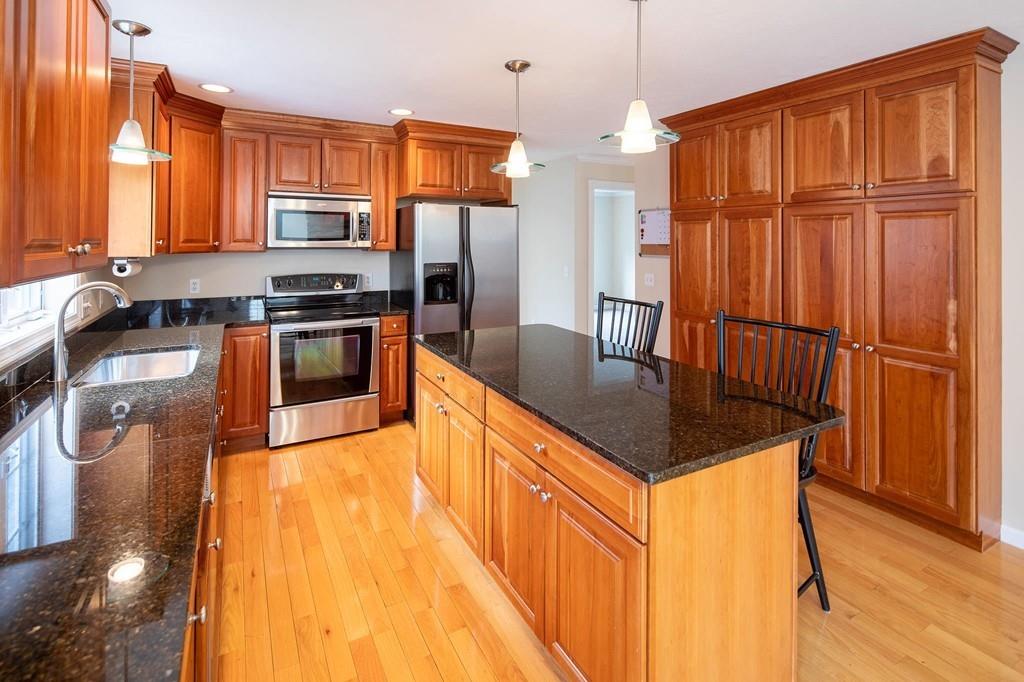 38 Tannery Road Sturbridge, MA 01518 - Photo 7 of 29